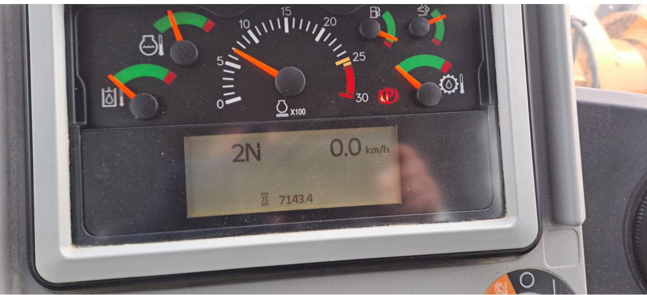 מעמיס גלגלים CAT 950M: תמונה 12