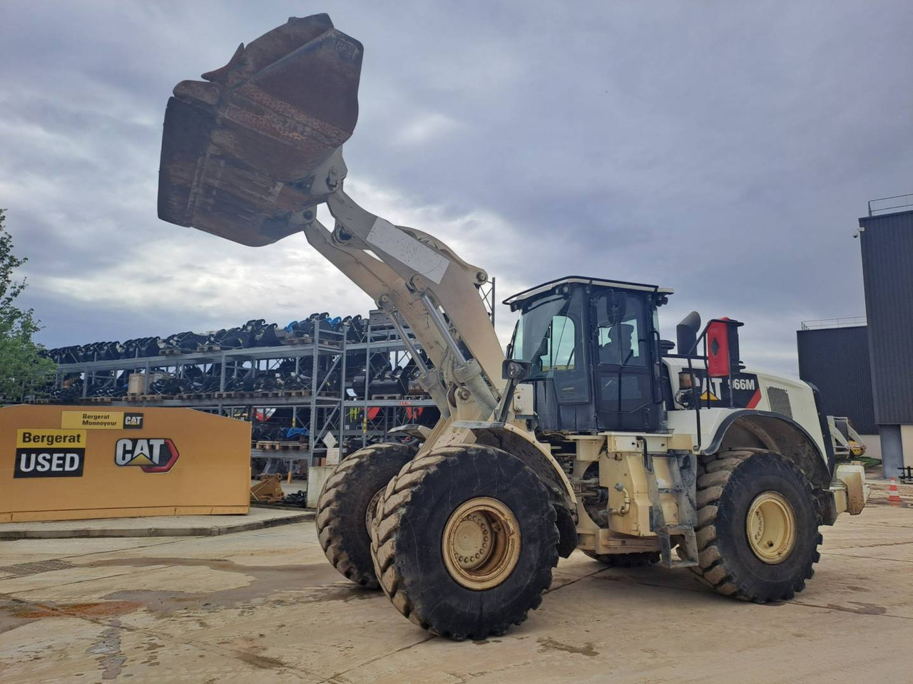 מעמיס גלגלים CAT 966M: תמונה 24