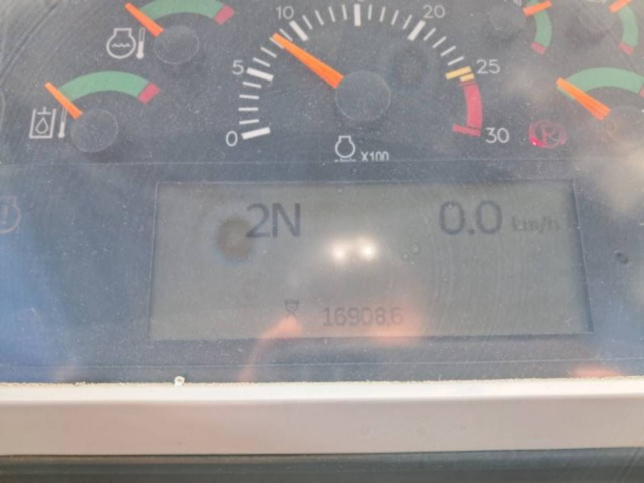 CAT 972M - מעמיס גלגלים: תמונה 5 CAT 972M - מעמיס גלגלים: תמונה 5