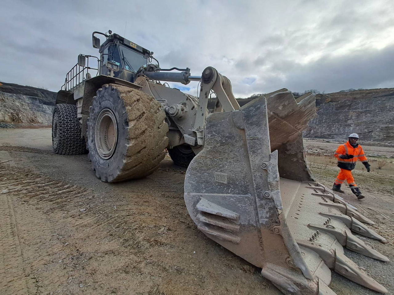 CAT 992K - מעמיס גלגלים: תמונה 1 CAT 992K - מעמיס גלגלים: תמונה 1