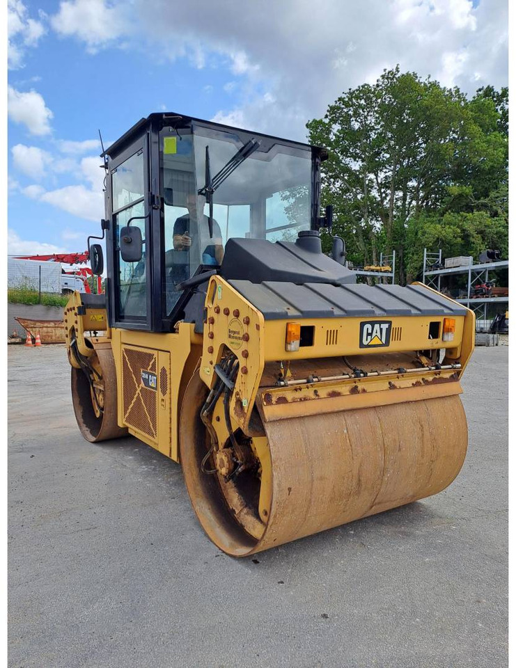 CAT CD54B - מדחס: תמונה 1 CAT CD54B - מדחס: תמונה 1