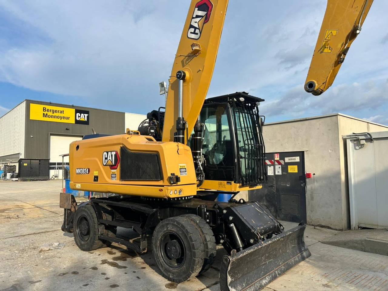 CAT MH3024-1 - מחפר גלגלים: תמונה 2 CAT MH3024-1 - מחפר גלגלים: תמונה 2