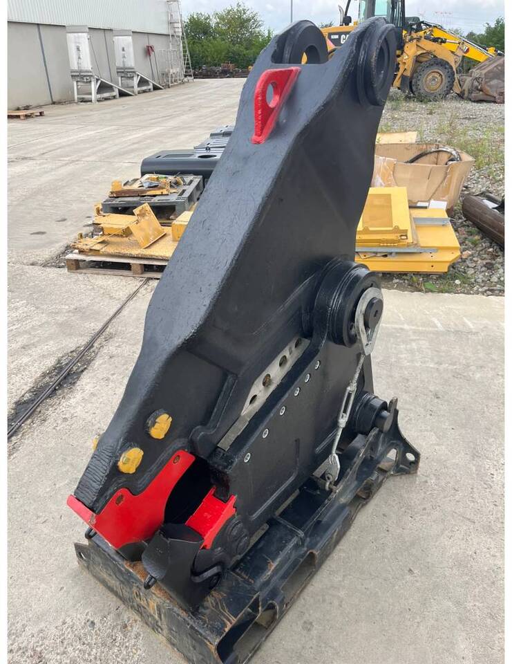 CAT MP324.J1B.CC - מזמרת הריסה עבור מכונת בנייה: תמונה 3 CAT MP324.J1B.CC - מזמרת הריסה עבור מכונת בנייה: תמונה 3