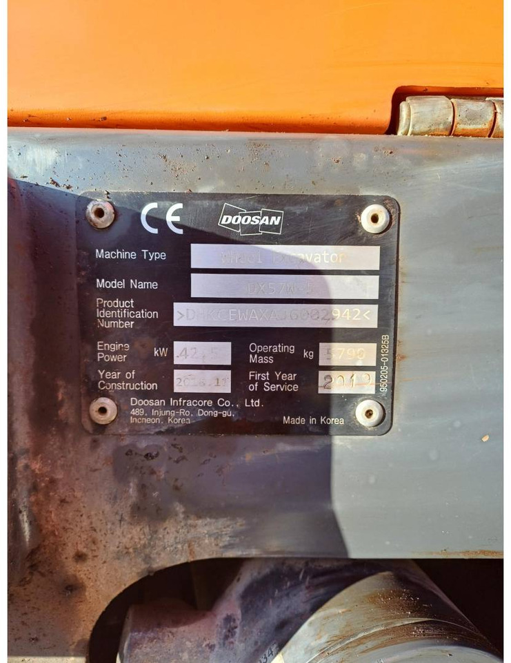 מחפר גלגלים DOOSAN INFRACORE AMERICA CORP. DX57W-7: תמונה 6