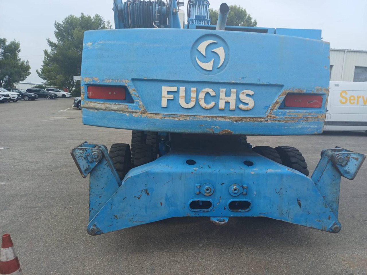 FUCHS MHL320 - מחפר גלגלים: תמונה 2 FUCHS MHL320 - מחפר גלגלים: תמונה 2