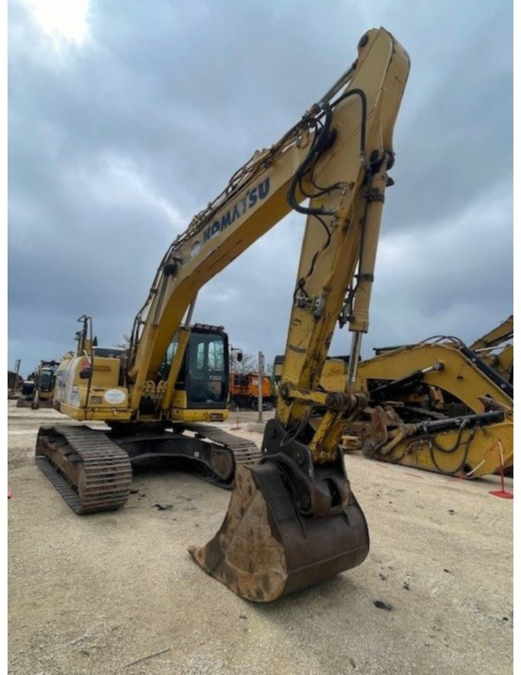 KOMATSU HB215 - מחפר סורק: תמונה 5 KOMATSU HB215 - מחפר סורק: תמונה 5