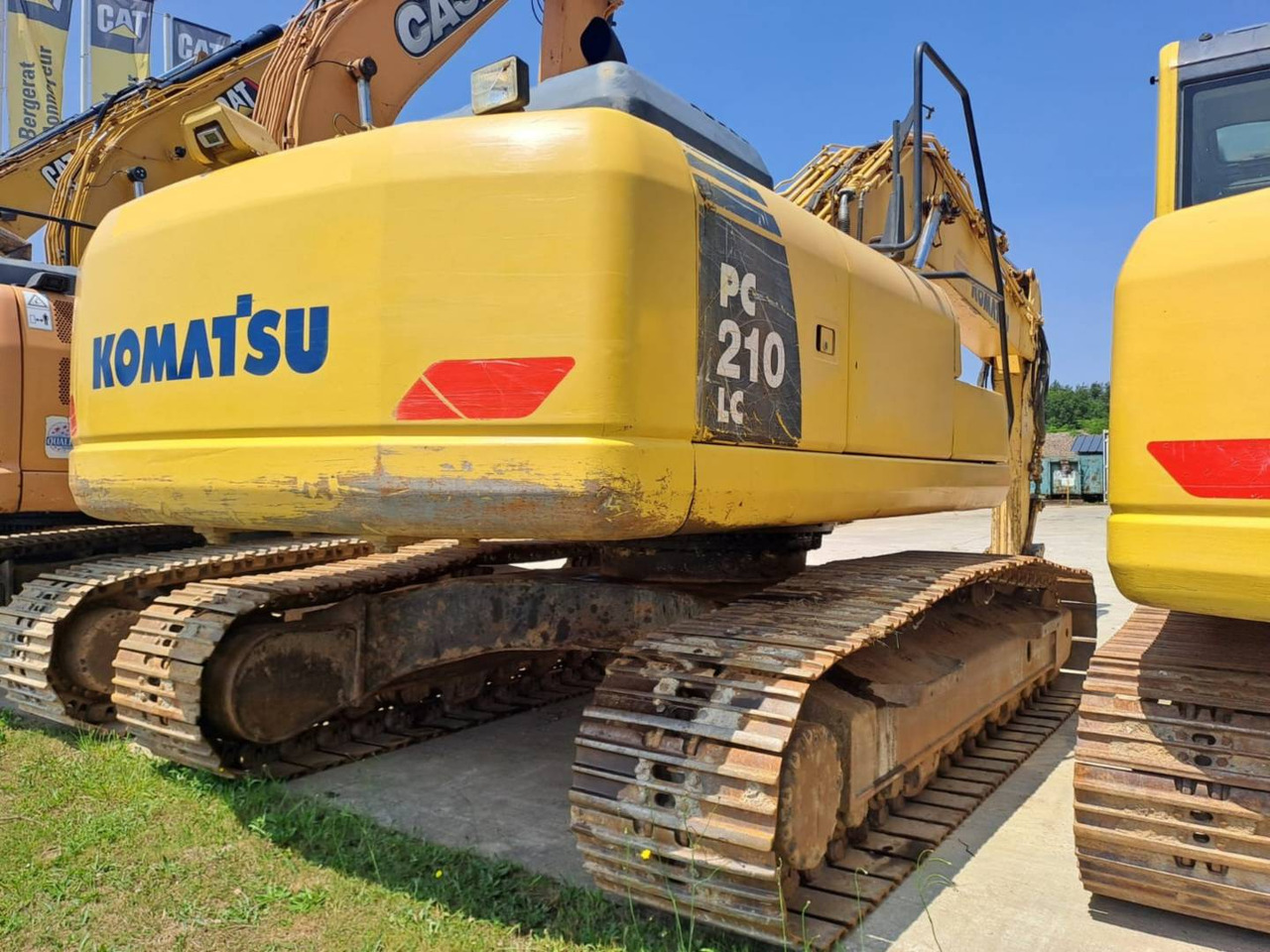 KOMATSU PC210LC - מחפר סורק: תמונה 3 KOMATSU PC210LC - מחפר סורק: תמונה 3