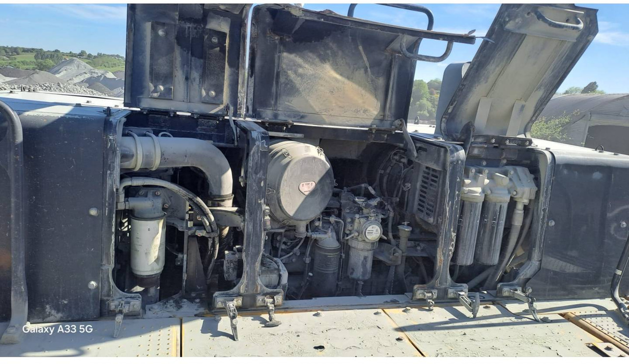 מחפר סורק KOMATSU PC700LC: תמונה 17 מחפר סורק KOMATSU PC700LC: תמונה 17