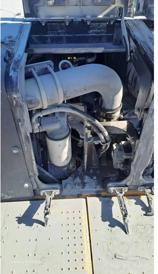 מחפר סורק KOMATSU PC700LC: תמונה 15 מחפר סורק KOMATSU PC700LC: תמונה 15