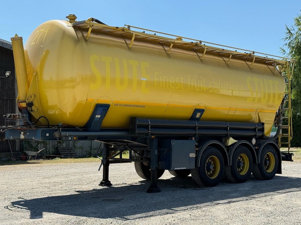 Kässbohrer SSK 40 Lebensmittel-Kippsilo - סמיטריילר מכל: תמונה 2 Kässbohrer SSK 40 Lebensmittel-Kippsilo - סמיטריילר מכל: תמונה 2