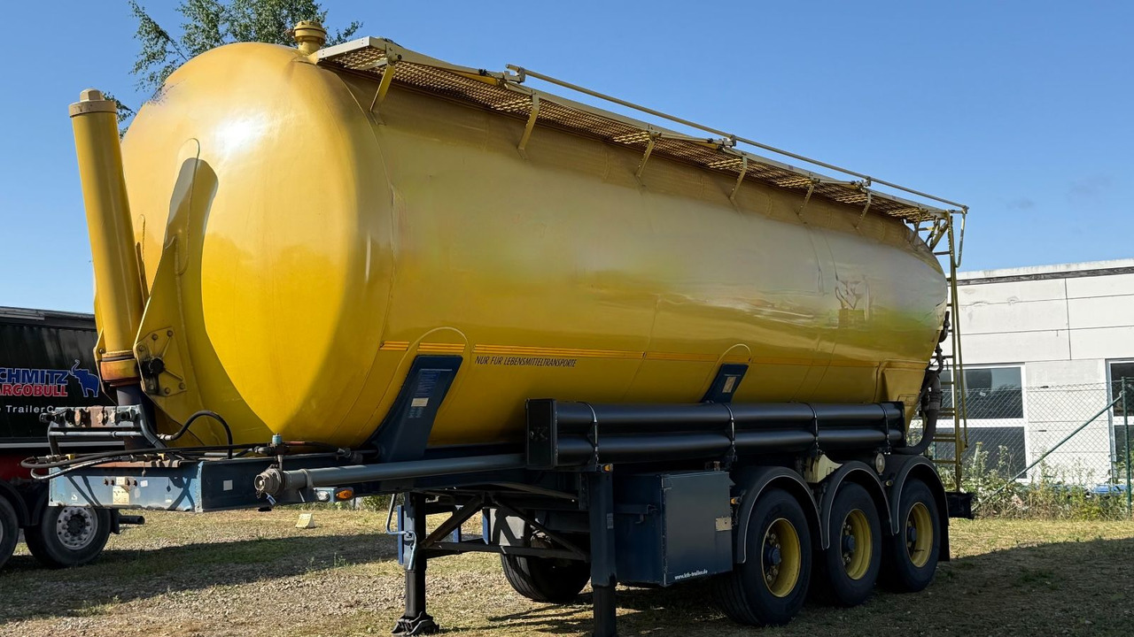 Kässbohrer SSK 40 Lebensmittel-Kippsilo - סמיטריילר Silo: תמונה 1 Kässbohrer SSK 40 Lebensmittel-Kippsilo - סמיטריילר Silo: תמונה 1
