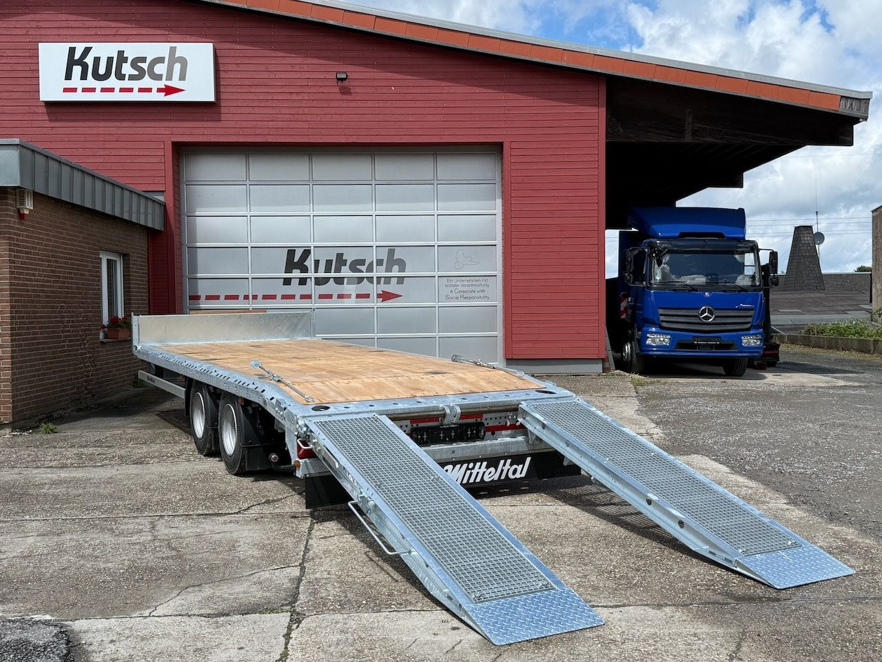 Müller-Mitteltal ETÜTAR 14,4 Tieflader, LED, Runduml. RDÜ - קרון נגרר צד נופל/ שטוח: תמונה 2 Müller-Mitteltal ETÜTAR 14,4 Tieflader, LED, Runduml. RDÜ - קרון נגרר צד נופל/ שטוח: תמונה 2