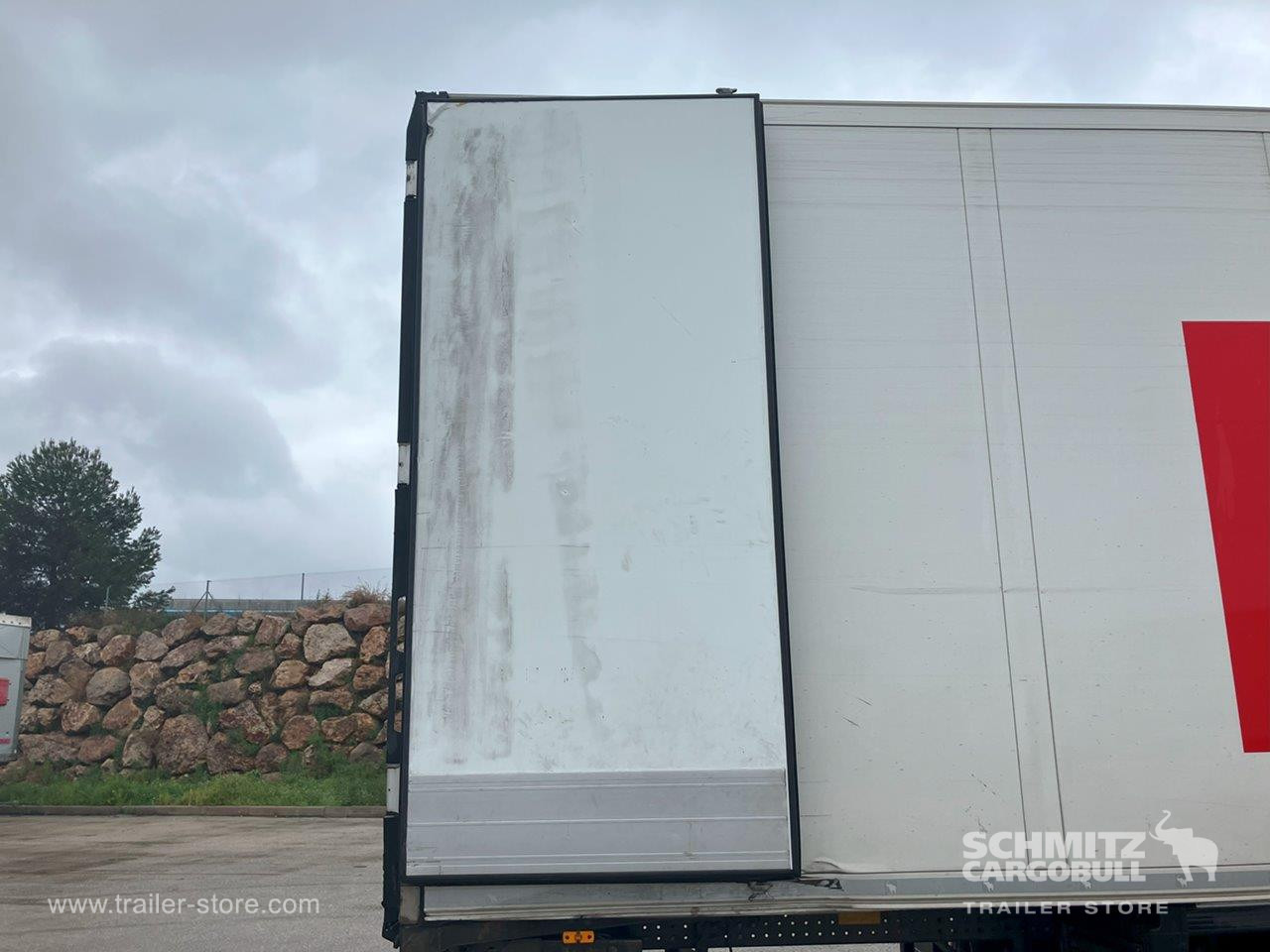 SCHMITZ Semiremolque Frigo Standard Double deck - סמיטריילר איזותרמי: תמונה 2 SCHMITZ Semiremolque Frigo Standard Double deck - סמיטריילר איזותרמי: תמונה 2