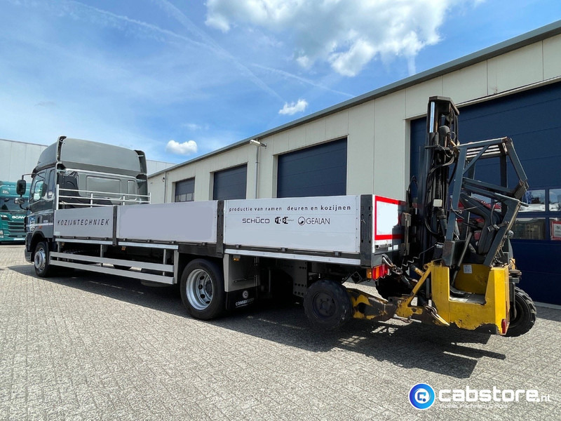 DAF CF 85 .360 4x2 Euro 5 - Open laadbak - Bouwjaar 2012 - Kooi-aap meeneemheftruck - משאית צד נופל/ שטוחה: תמונה 3 DAF CF 85 .360 4x2 Euro 5 - Open laadbak - Bouwjaar 2012 - Kooi-aap meeneemheftruck - משאית צד נופל/ שטוחה: תמונה 3