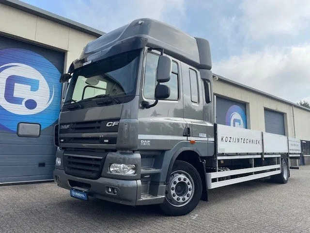 DAF CF 85 .360 4x2 Euro 5 - Open laadbak + WebTrailer open laadbak - Year 2012 - Good condition - משאית צד נופל/ שטוחה: תמונה 2 DAF CF 85 .360 4x2 Euro 5 - Open laadbak + WebTrailer open laadbak - Year 2012 - Good condition - משאית צד נופל/ שטוחה: תמונה 2