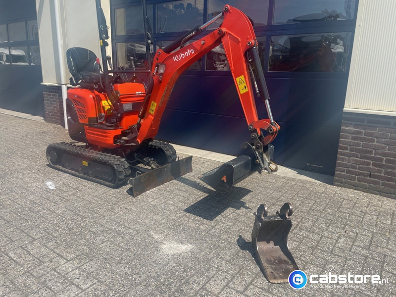 Kubota U10-3 Mini graafmachine - 900 kg - Verbreedbaar - Bouwjaar 2020 - Uren 1193 !! - 2 graafbakken - Zeer mooie machine - מיני מחפר: תמונה 2 Kubota U10-3 Mini graafmachine - 900 kg - Verbreedbaar - Bouwjaar 2020 - Uren 1193 !! - 2 graafbakken - Zeer mooie machine - מיני מחפר: תמונה 2