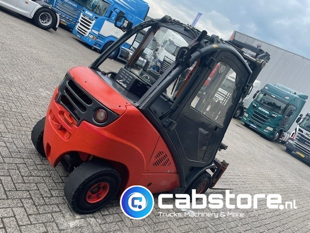 Linde H25D Forklift - Heftruck - Bouwjaar 2011 - Roterende vorkenklem - Freelift - Lifthoogte 480 cm - מלגזת סולר: תמונה 4 Linde H25D Forklift - Heftruck - Bouwjaar 2011 - Roterende vorkenklem - Freelift - Lifthoogte 480 cm - מלגזת סולר: תמונה 4