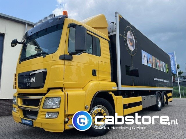 MAN TGS 26.360 6x2-2 BL Euro 5 MAN TGS 26.360 6X2-2 BL Koelwagen - Euro 5 - Laadklep - Roldeur - Carrier Supra 850 - Very good condition! - משאית קירור: תמונה 2 MAN TGS 26.360 6x2-2 BL Euro 5 MAN TGS 26.360 6X2-2 BL Koelwagen - Euro 5 - Laadklep - Roldeur - Carrier Supra 850 - Very good condition! - משאית קירור: תמונה 2