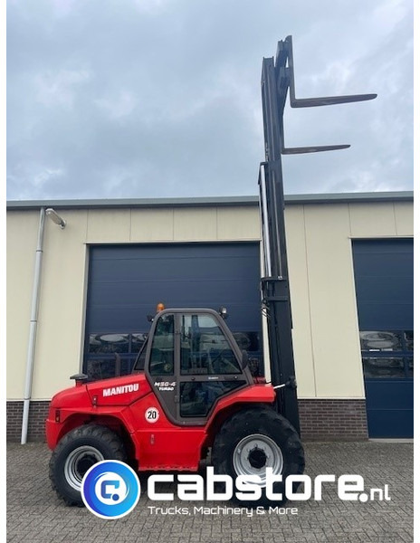 Manitou M 50-4 Turbo offroad forklift 4x4 Ruwterrein heftruck - Bouwjaar 2012 - Freelift - 5 Ton - מלגזת שטח קשה: תמונה 4 Manitou M 50-4 Turbo offroad forklift 4x4 Ruwterrein heftruck - Bouwjaar 2012 - Freelift - 5 Ton - מלגזת שטח קשה: תמונה 4