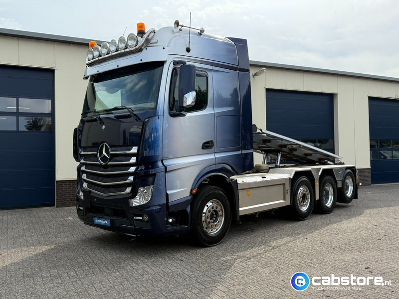 Mercedes-Benz ACTROS 3663 Euro 6 - 8x2 - RETARDER - Bouwjaar 09-2017 - 30 Ton's Container Kabelsysteem - Km 476.892 - Good condition - משאית מערכת כבלים: תמונה 2 Mercedes-Benz ACTROS 3663 Euro 6 - 8x2 - RETARDER - Bouwjaar 09-2017 - 30 Ton's Container Kabelsysteem - Km 476.892 - Good condition - משאית מערכת כבלים: תמונה 2