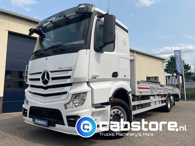 Mercedes-Benz ACTROS Mercedes Benz Actros 2642 6x2 Euro 6 oprijwagen - Bouwjaar 2012 - Volledig luchtgeveerd - Hydraulische rampen - Liftas - APK 11-2025 !! - Laadvermogen - משאית הובלה אוטומטית: תמונה 2 Mercedes-Benz ACTROS Mercedes Benz Actros 2642 6x2 Euro 6 oprijwagen - Bouwjaar 2012 - Volledig luchtgeveerd - Hydraulische rampen - Liftas - APK 11-2025 !! - Laadvermogen - משאית הובלה אוטומטית: תמונה 2