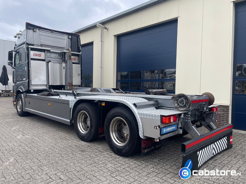Mercedes-Benz Actros 3363 6x2 Containersysteem - Euro 6 - Bouwjaar 2014 - VDL 21 Ton Haakarmsysteem - 630 Pk Euro 6 - NL Truck - משאית הרמת וו: תמונה 3 Mercedes-Benz Actros 3363 6x2 Containersysteem - Euro 6 - Bouwjaar 2014 - VDL 21 Ton Haakarmsysteem - 630 Pk Euro 6 - NL Truck - משאית הרמת וו: תמונה 3