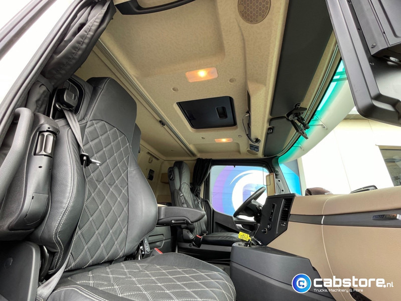 יחידת טרקטור Mercedes-Benz Actros 3363 6x4 SLT Euro 6 3363 6x4 SLT Euro 6 - Zwaartransport - Heavy Load - Schwertransporte - 140 Ton - Year 2024 - Km 35.788 !! - Turbo Retarder Clutch - LIKE NEW !!: תמונה 14
