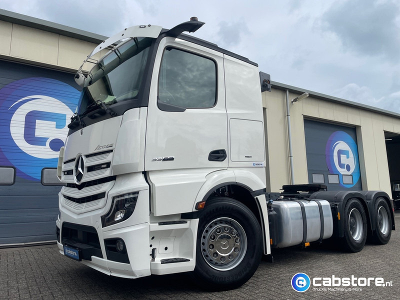 Mercedes-Benz Actros 3363 6x4 SLT Euro 6 3363 6x4 SLT Euro 6 - Zwaartransport - Heavy Load - Schwertransporte - 140 Ton - Year 2024 - Km 35.788 !! - Turbo Retarder Clutch - LIKE NEW !! - יחידת טרקטור: תמונה 2 Mercedes-Benz Actros 3363 6x4 SLT Euro 6 3363 6x4 SLT Euro 6 - Zwaartransport - Heavy Load - Schwertransporte - 140 Ton - Year 2024 - Km 35.788 !! - Turbo Retarder Clutch - LIKE NEW !! - יחידת טרקטור: תמונה 2