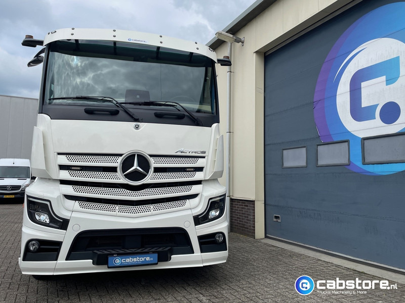 יחידת טרקטור Mercedes-Benz Actros 3363 6x4 SLT Euro 6 3363 6x4 SLT Euro 6 - Zwaartransport - Heavy Load - Schwertransporte - 140 Ton - Year 2024 - Km 35.788 !! - Turbo Retarder Clutch - LIKE NEW !!: תמונה 7