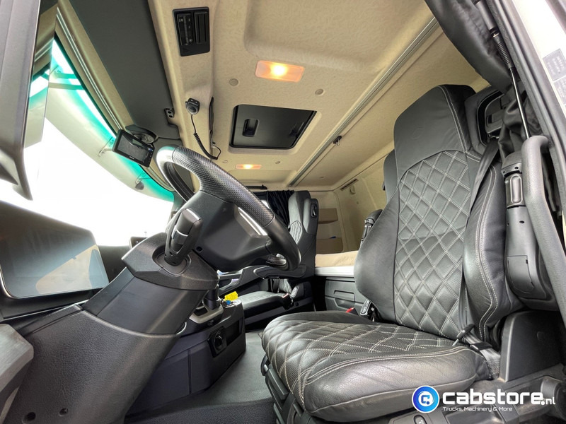 יחידת טרקטור Mercedes-Benz Actros 3363 6x4 SLT Euro 6 3363 6x4 SLT Euro 6 - Zwaartransport - Heavy Load - Schwertransporte - 140 Ton - Year 2024 - Km 35.788 !! - Turbo Retarder Clutch - LIKE NEW !!: תמונה 18
