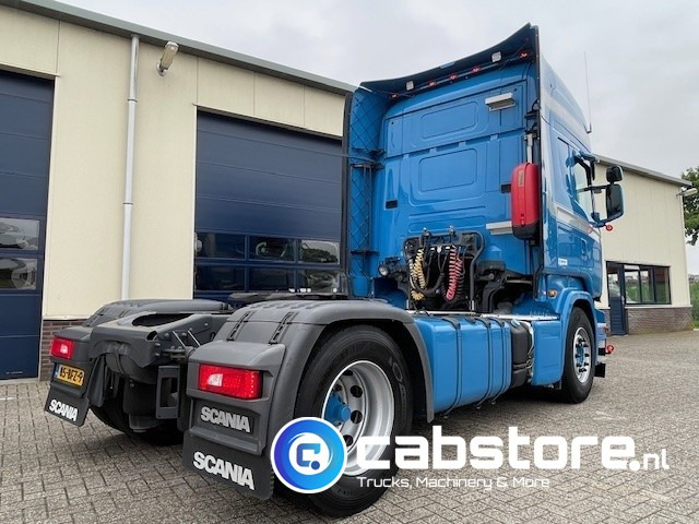 Scania R450 LA4X2MNA Euro 6 Topline Scania R450 LA4X2MNA Euro 6 - Topline - 2 Dieseltanks - Bouwjaar 2015 - Good condition - יחידת טרקטור: תמונה 4 Scania R450 LA4X2MNA Euro 6 Topline Scania R450 LA4X2MNA Euro 6 - Topline - 2 Dieseltanks - Bouwjaar 2015 - Good condition - יחידת טרקטור: תמונה 4