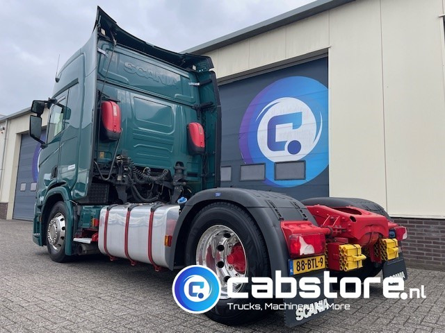 Scania R450 Scania R450 A4X2NA Euro 6 - RETARDER - Highline - Year 2017 - PTO prepared - Km 823.732 - יחידת טרקטור: תמונה 2 Scania R450 Scania R450 A4X2NA Euro 6 - RETARDER - Highline - Year 2017 - PTO prepared - Km 823.732 - יחידת טרקטור: תמונה 2