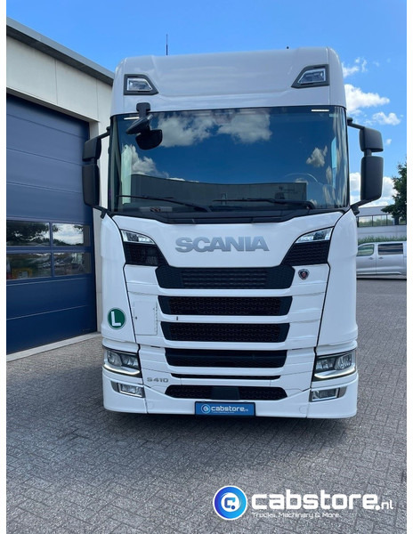 Scania S410 A 4x2 EB Euro 6 - MEGA VOLUME - RETARDER - Bouwjaar 2018 - S-Highline - Km 822.505 - Differentieelslot - יחידת טרקטור: תמונה 3 Scania S410 A 4x2 EB Euro 6 - MEGA VOLUME - RETARDER - Bouwjaar 2018 - S-Highline - Km 822.505 - Differentieelslot - יחידת טרקטור: תמונה 3