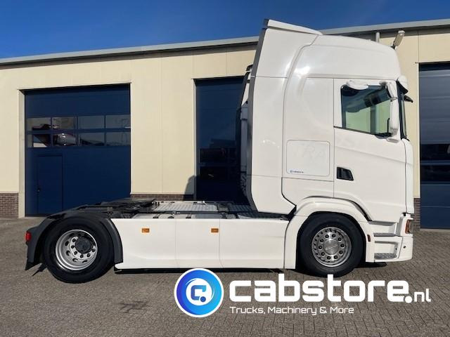 Scania S500 4X2 NB Euro 6 - S-Highline - RETARDER - Luchtgeveerd - Diff.lock - 2x Dieseltanks - Good condition ! - יחידת טרקטור: תמונה 5 Scania S500 4X2 NB Euro 6 - S-Highline - RETARDER - Luchtgeveerd - Diff.lock - 2x Dieseltanks - Good condition ! - יחידת טרקטור: תמונה 5