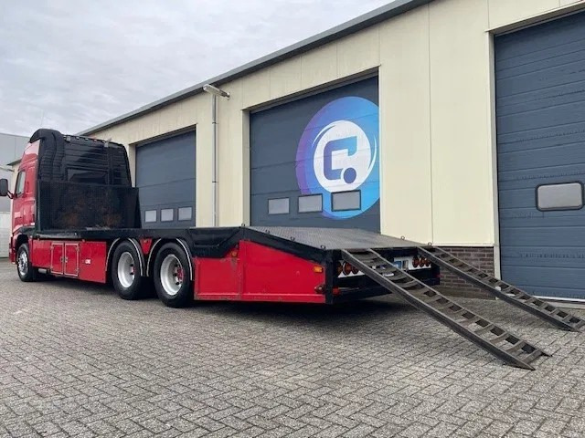Volvo FH 12.460 6x2R Euro 3 - Oprijwagen - Machinetransporter - Year 2002 - APK tot 11-2025 - MANUAL - NL Truck - משאית הובלה אוטומטית: תמונה 3 Volvo FH 12.460 6x2R Euro 3 - Oprijwagen - Machinetransporter - Year 2002 - APK tot 11-2025 - MANUAL - NL Truck - משאית הובלה אוטומטית: תמונה 3