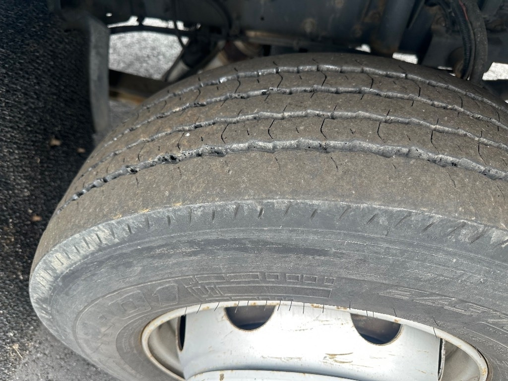 DAF 55.180 henkilönostin - משאית מנוף: תמונה 5 DAF 55.180 henkilönostin - משאית מנוף: תמונה 5