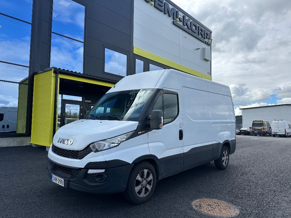 Iveco Daily 35S13 10m3 - כלי רכב מסחרי עם לוח: תמונה 1 Iveco Daily 35S13 10m3 - כלי רכב מסחרי עם לוח: תמונה 1