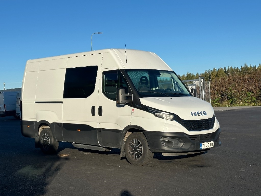 Iveco Daily 35S14 CNG A8 Huom! 6hlö PAKETTIAUTO - כלי רכב מסחרי עם לוח: תמונה 3 Iveco Daily 35S14 CNG A8 Huom! 6hlö PAKETTIAUTO - כלי רכב מסחרי עם לוח: תמונה 3