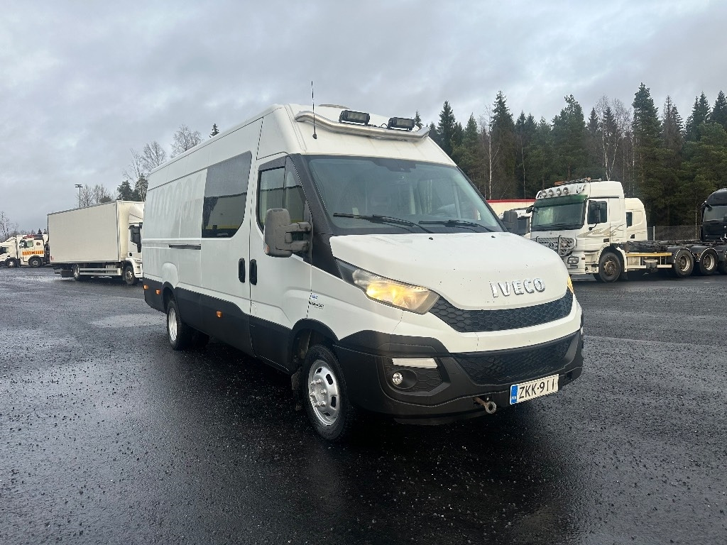 Iveco Daily 50C17 1+5 hlö - כלי רכב מסחרי עם לוח: תמונה 2 Iveco Daily 50C17 1+5 hlö - כלי רכב מסחרי עם לוח: תמונה 2