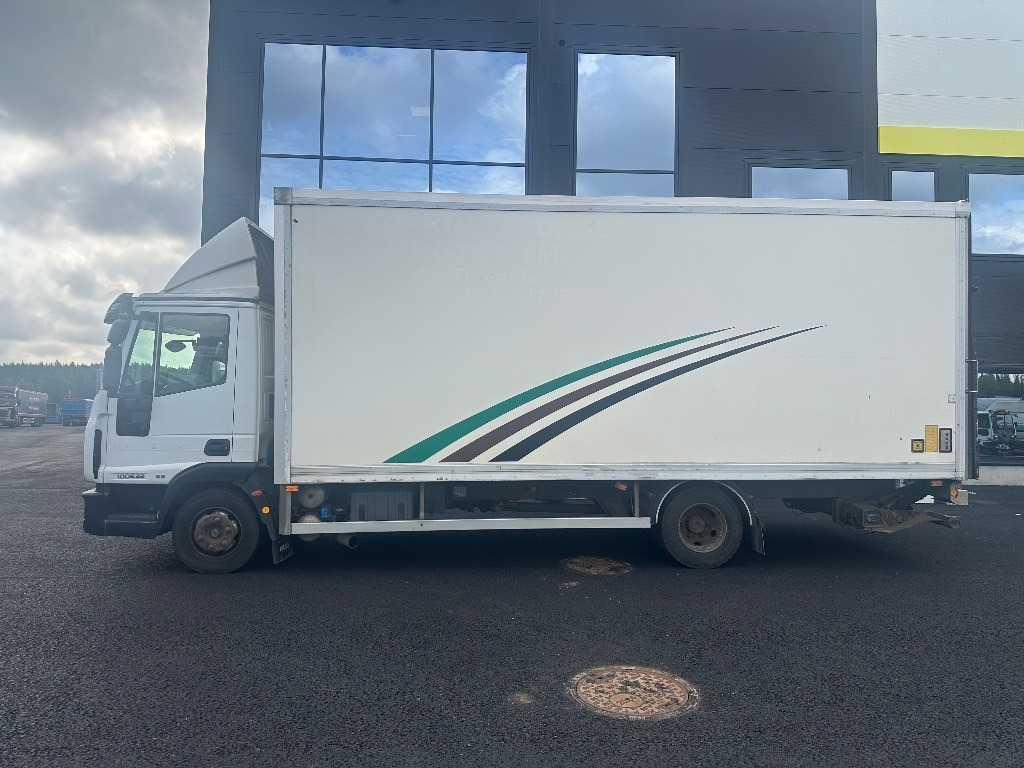 Iveco Eurocargo 100 E22  - משאית תיבה: תמונה 5 Iveco Eurocargo 100 E22  - משאית תיבה: תמונה 5