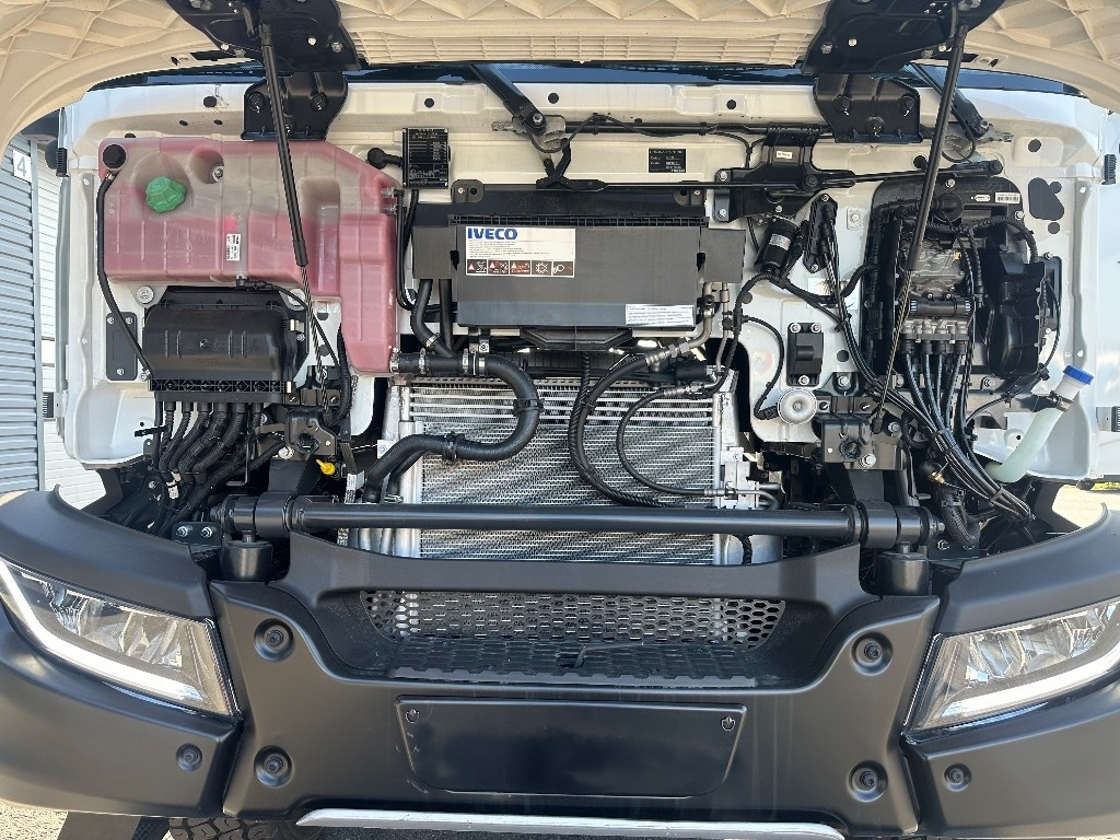 חָדָשׁ משאית עם שלדת תא Iveco T-Way 410T510 8x4: תמונה 14