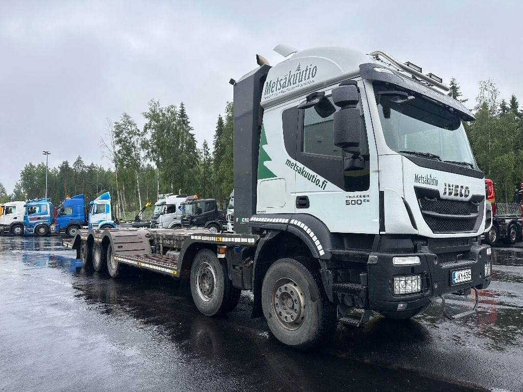 Iveco Trakker AT410T500 10x4 - משאית עץ: תמונה 2 Iveco Trakker AT410T500 10x4 - משאית עץ: תמונה 2