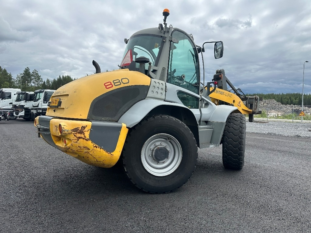 Kramer-allrad 880 4x4 - מעמיס קומפקטי: תמונה 4 Kramer-allrad 880 4x4 - מעמיס קומפקטי: תמונה 4