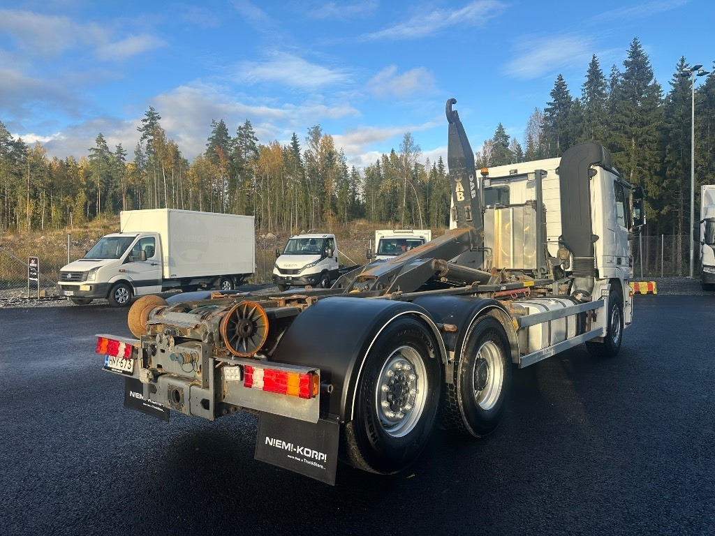 Mercedes-Benz Actros 2545 L 6x2 - משאית הרמת וו: תמונה 4 Mercedes-Benz Actros 2545 L 6x2 - משאית הרמת וו: תמונה 4