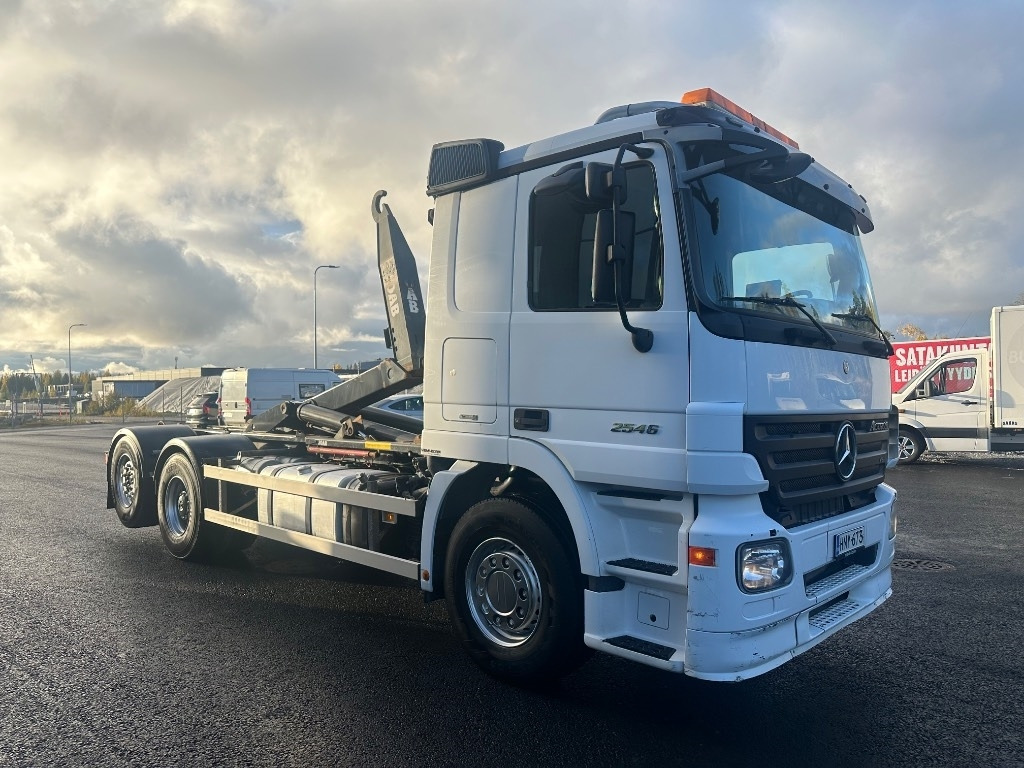 Mercedes-Benz Actros 2545 L 6x2 - משאית הרמת וו: תמונה 3 Mercedes-Benz Actros 2545 L 6x2 - משאית הרמת וו: תמונה 3