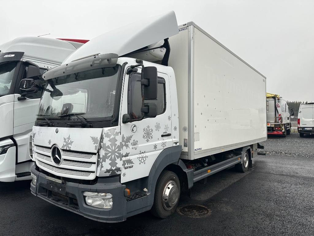 Mercedes-Benz Atego 818  - משאית קירור: תמונה 1 Mercedes-Benz Atego 818  - משאית קירור: תמונה 1