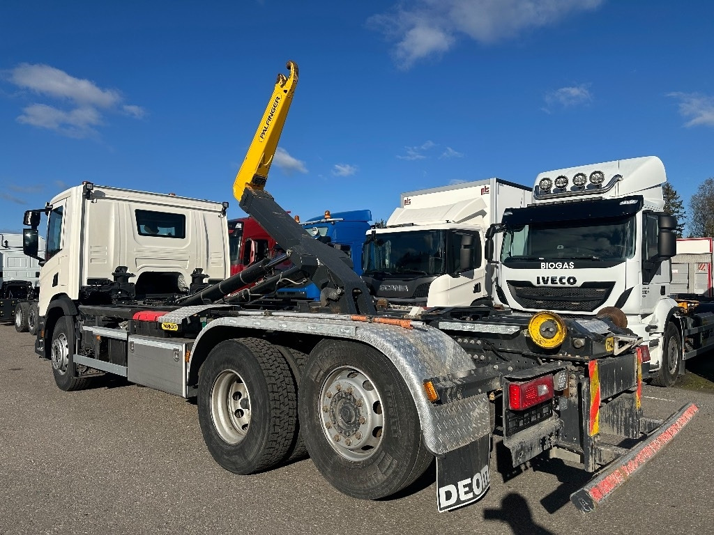Scania P 360 - משאית הרמת וו: תמונה 4 Scania P 360 - משאית הרמת וו: תמונה 4