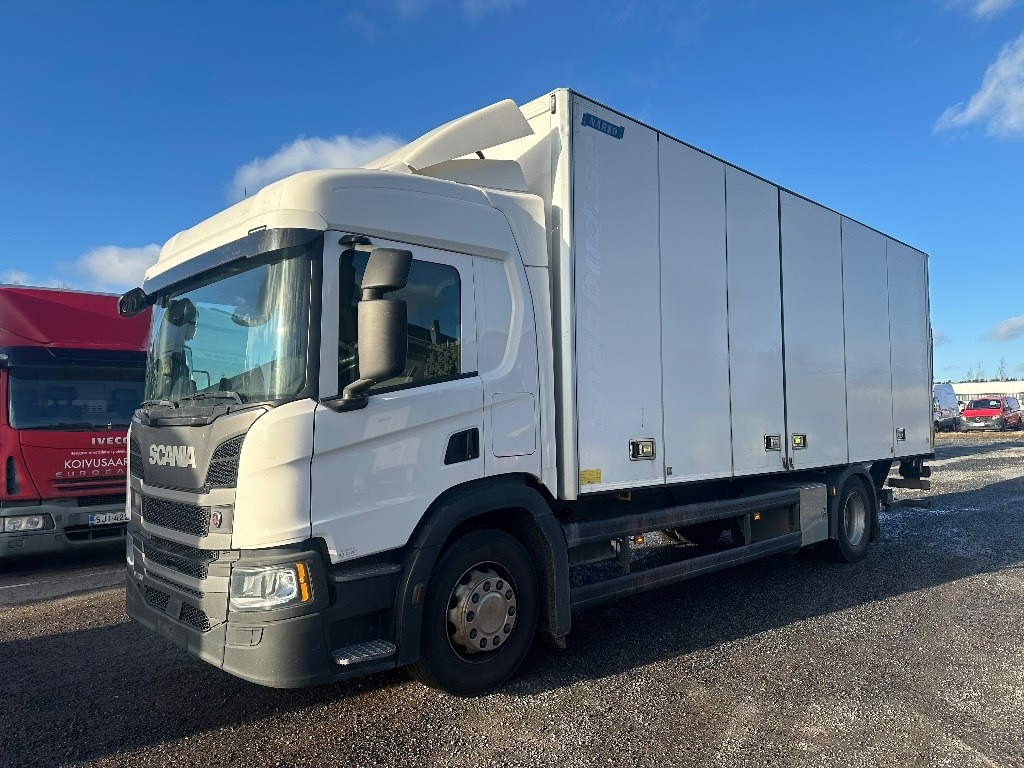 Scania P250 - משאית תיבה: תמונה 1 Scania P250 - משאית תיבה: תמונה 1