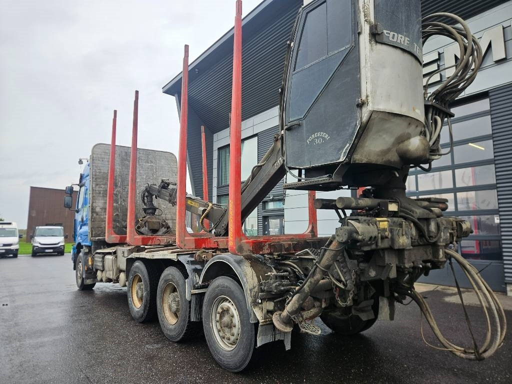 Sisu C600 8x4 kesla 2010 - משאית עץ: תמונה 4 Sisu C600 8x4 kesla 2010 - משאית עץ: תמונה 4