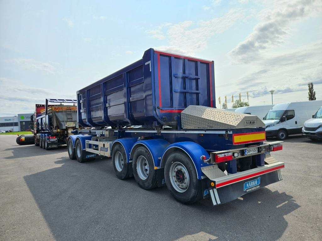 Sisu Polar 625 76tn tienhoitoauto - מזהיר: תמונה 3 Sisu Polar 625 76tn tienhoitoauto - מזהיר: תמונה 3